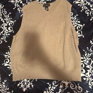 croft & barrow Men's Beige/Tan V-Neck Sleeveless Sweater Vest